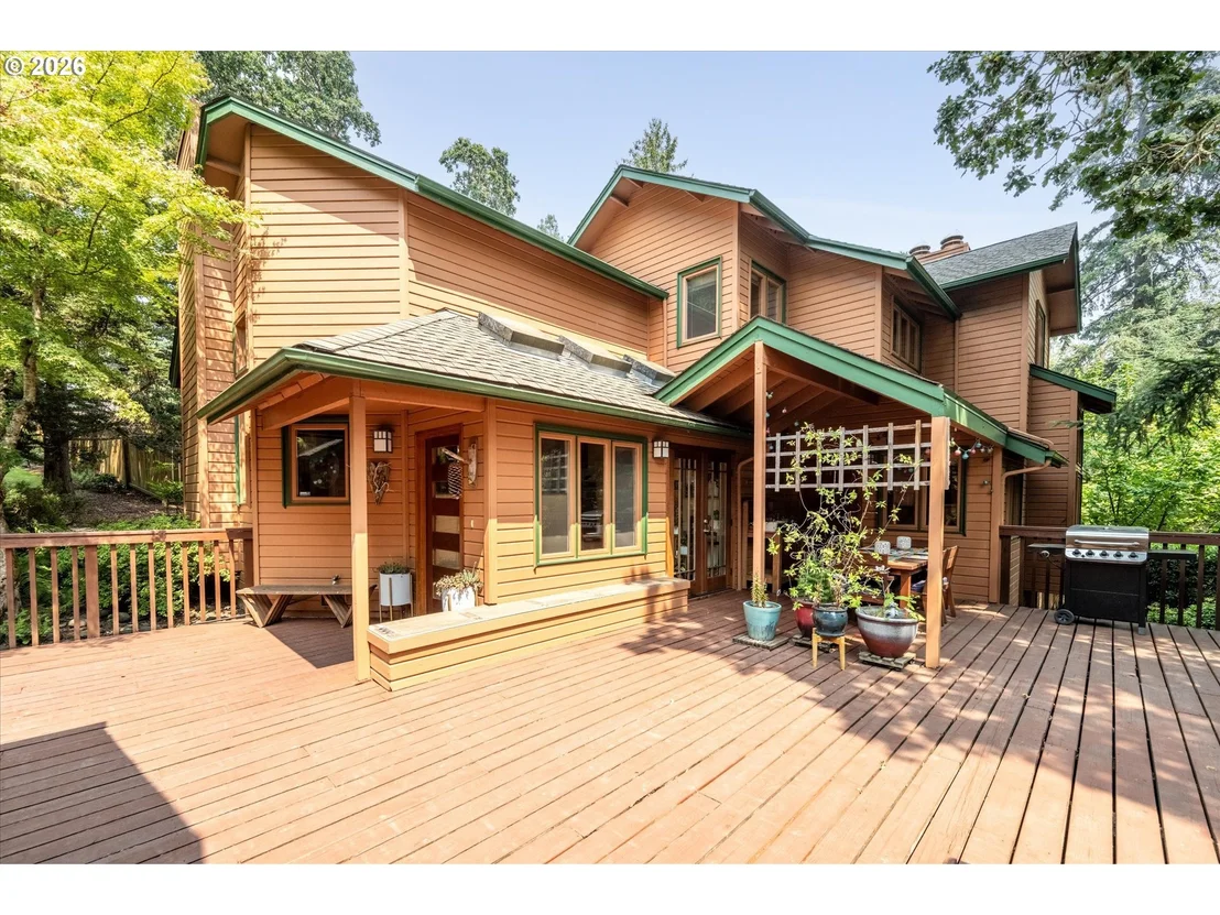 Photo of 2310 DOUGLAS DR