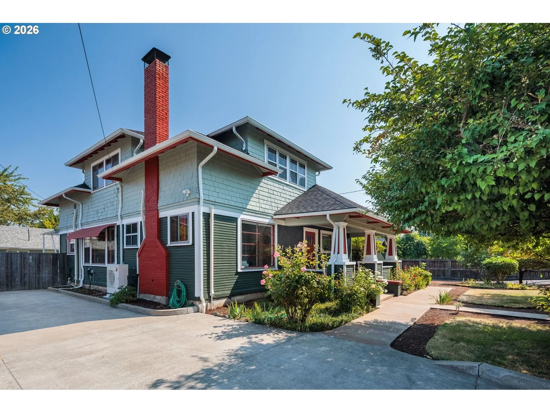 Photo of 199 SANTA CLARA AVE