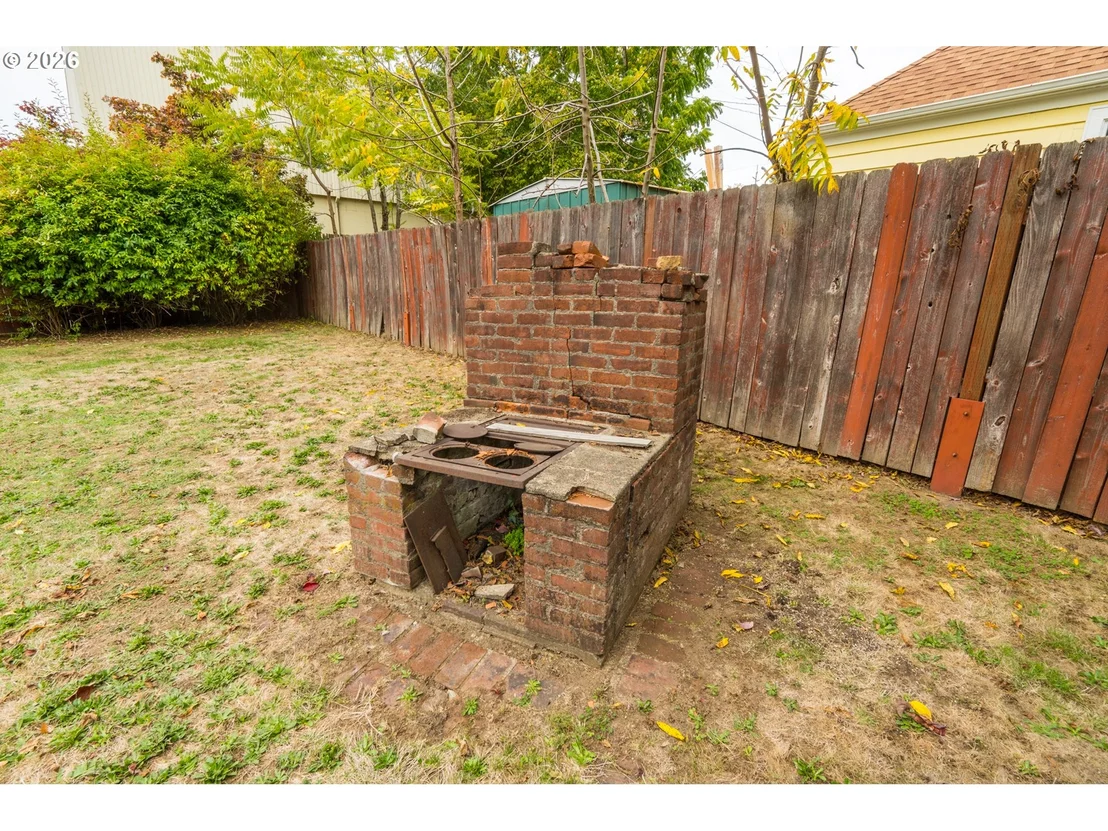 Photo of 495 20TH ST SE