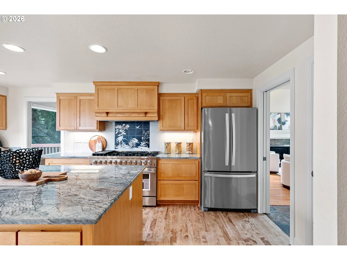 Photo of 3335 BENTLEY AVE