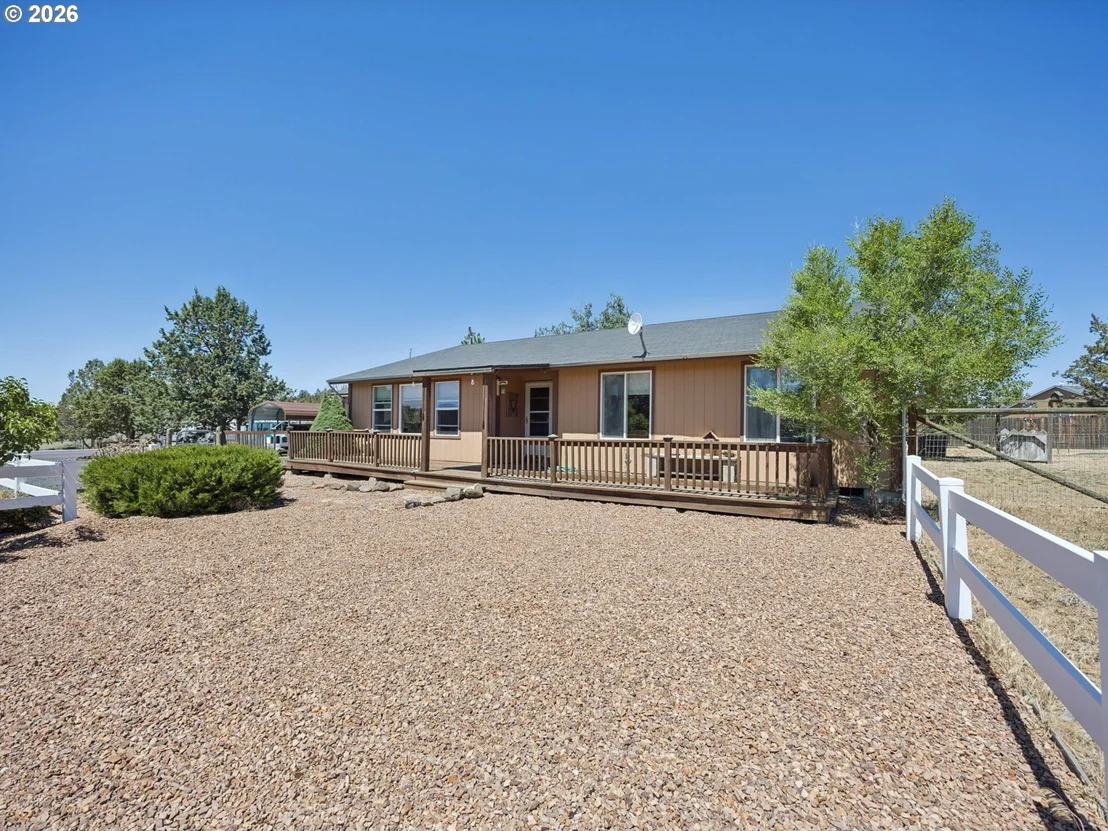 Photo of 12866 SE DAVIS LOOP