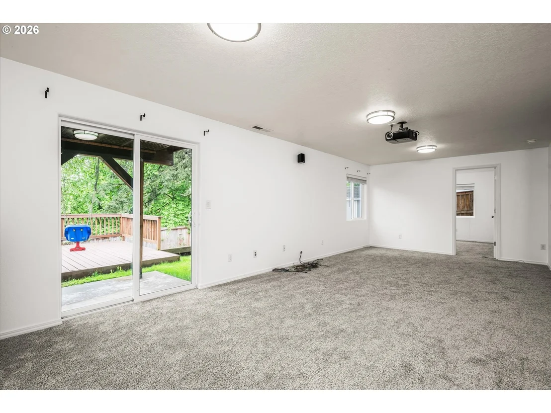 Photo of 553 S 48TH PL