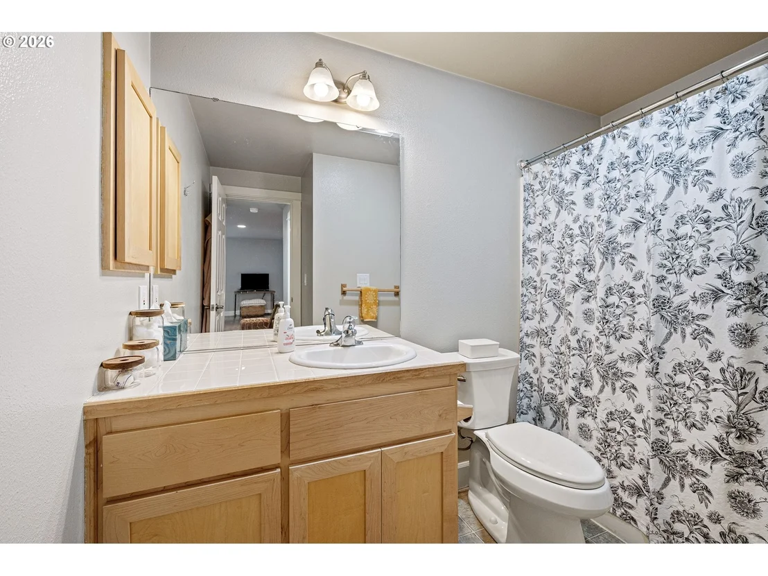 Photo of 3368 BENTLEY AVE