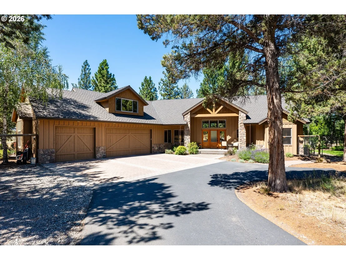 Photo of 17690 Mountain View RD SW
