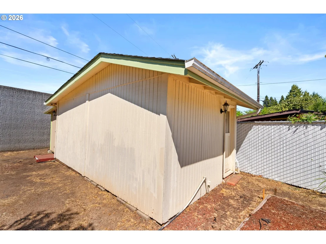 Photo of 2625 ELYSIUM AVE