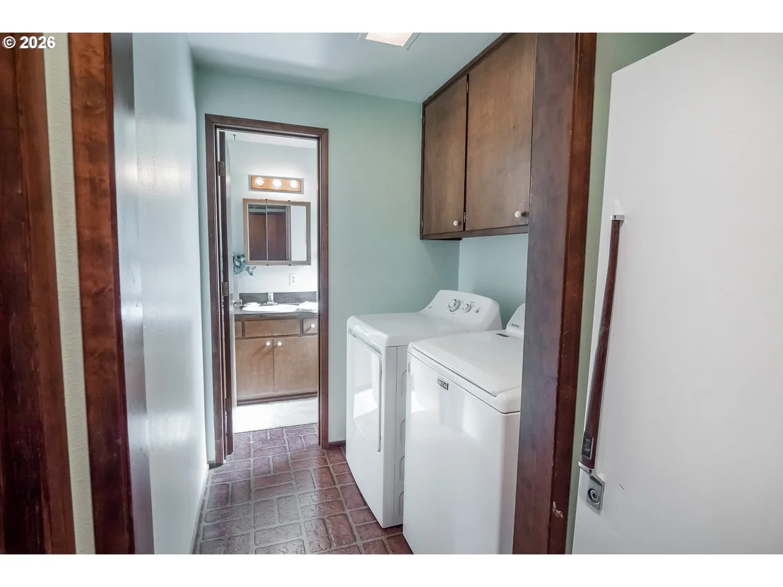 Photo of 1421 Lawnridge AVE