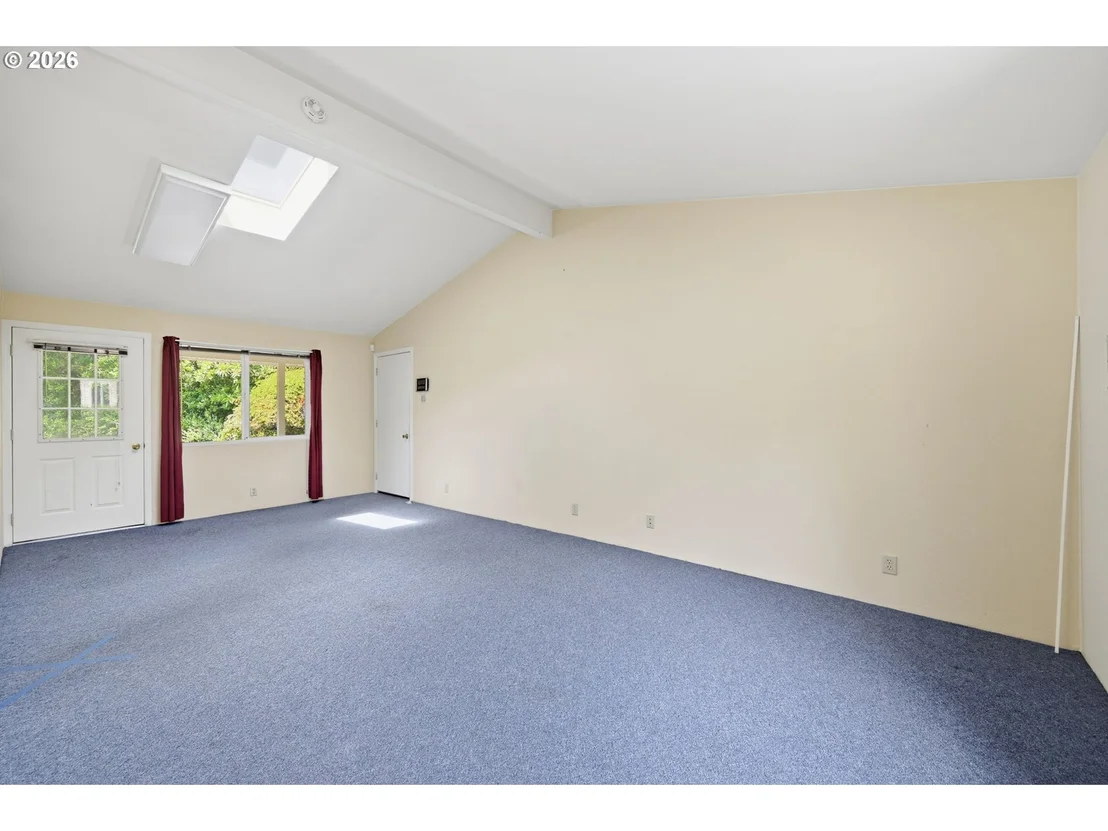 Photo of 489 SHERWOOD LOOP