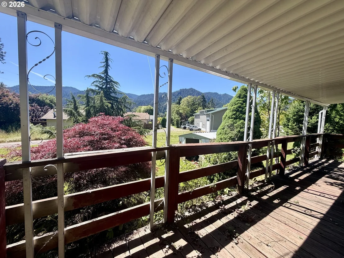 Photo of 76582 DAVIS RD