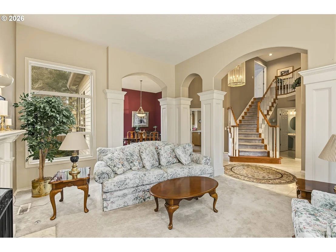 Photo of 501 NW MAWRCREST PL
