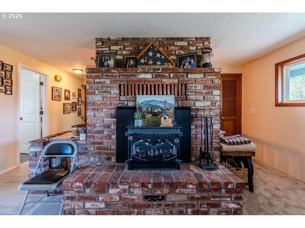 Photo of 32728 NE CHAMBERLAIN RD