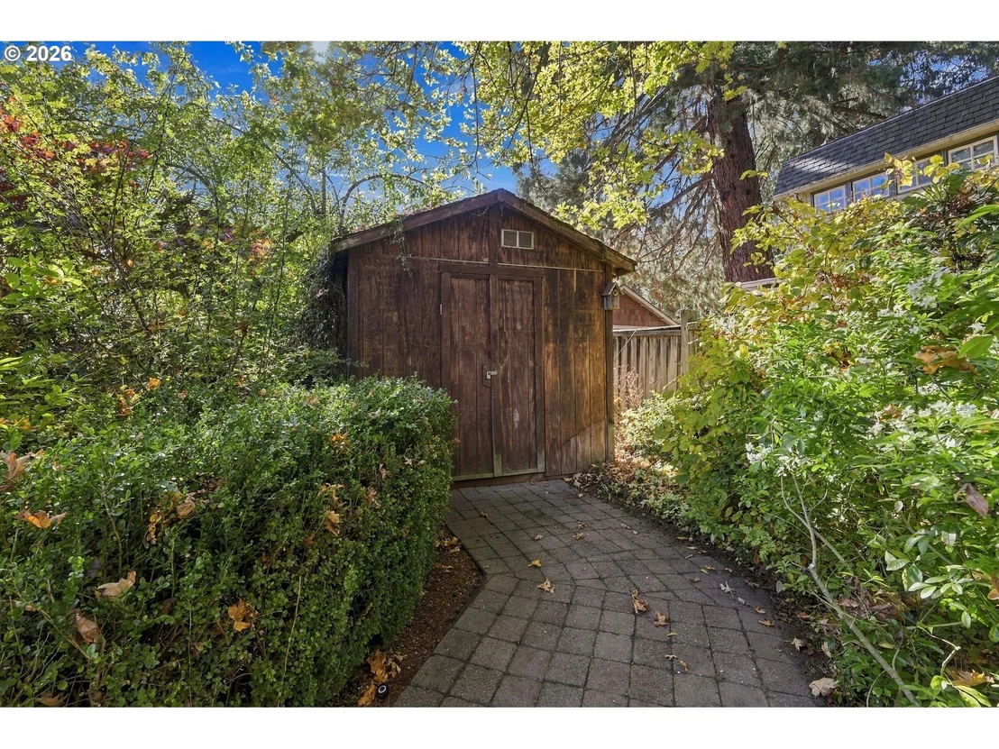 Photo of 580 HORN LN