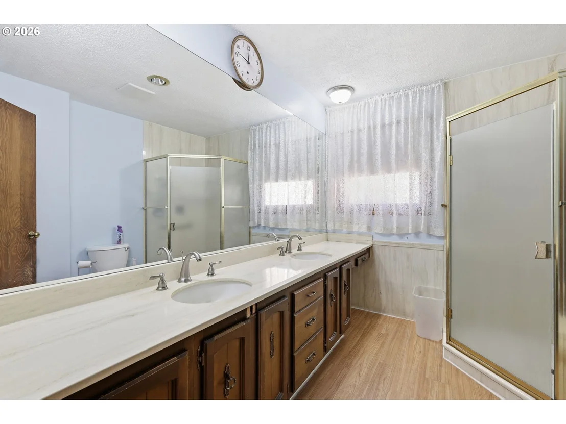 Photo of 1030 1ST PL
