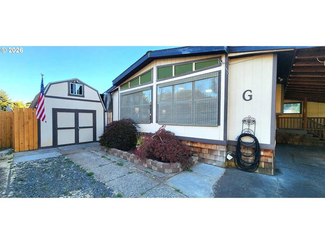 Photo of Unit G at 4531 FRANKLIN BLVD