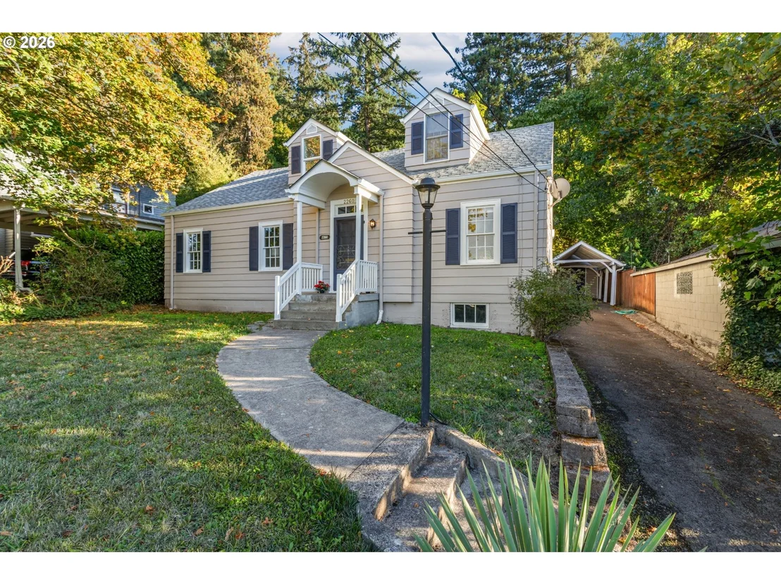 Photo of 2260 E 15TH AVE