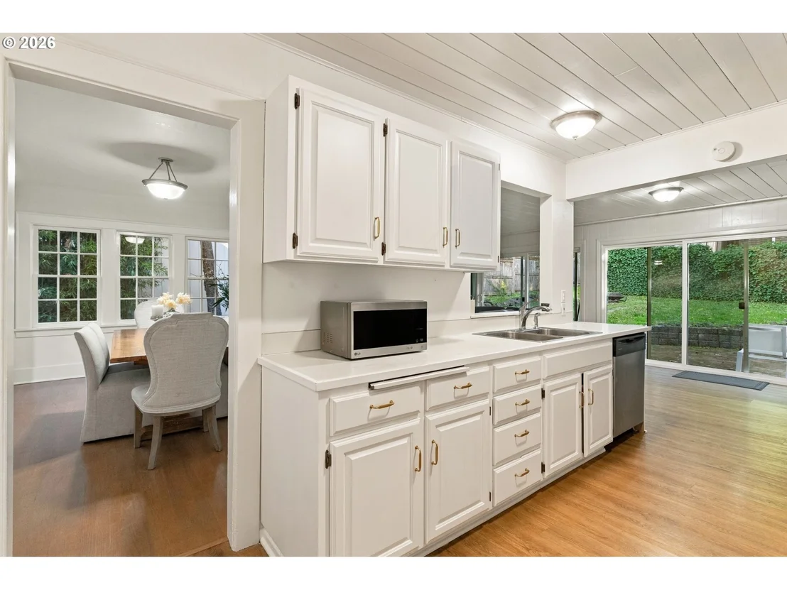 Photo of 2260 E 15TH AVE
