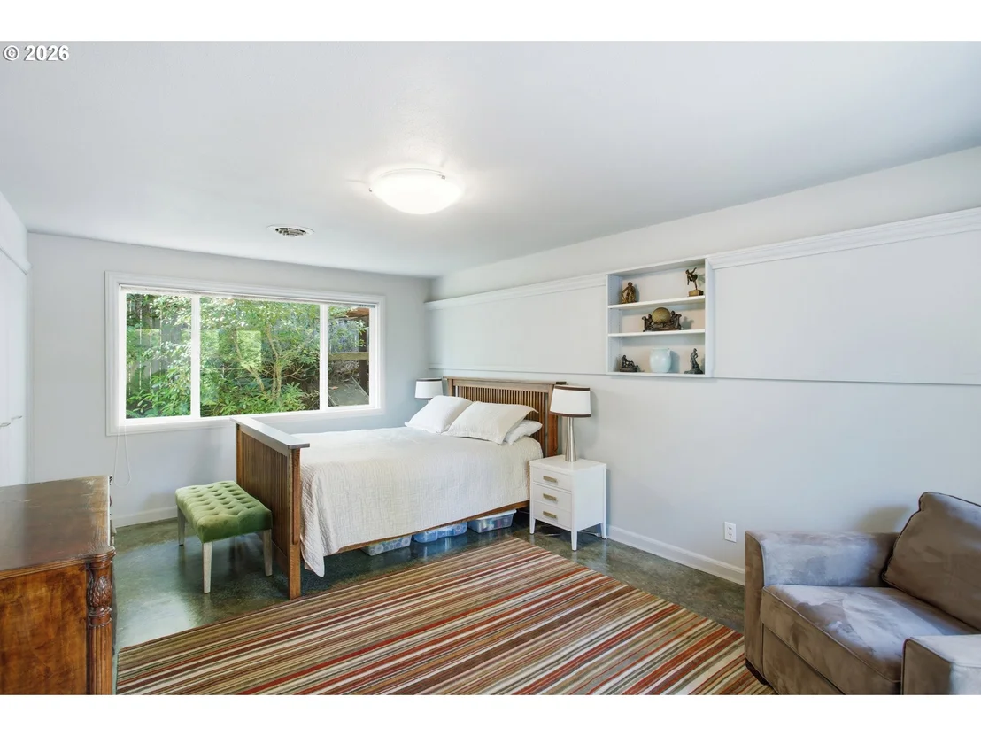 Photo of 60 W 22ND AVE