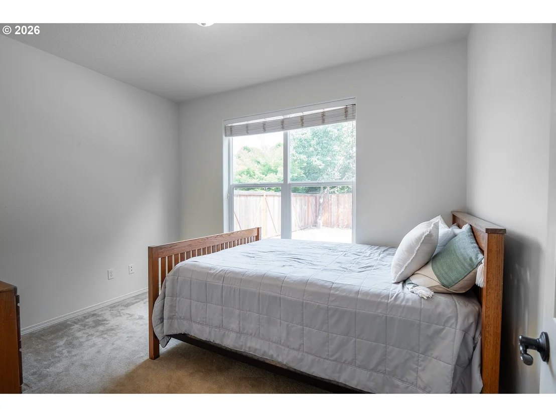 Photo of 1191 HEATHMAN DR