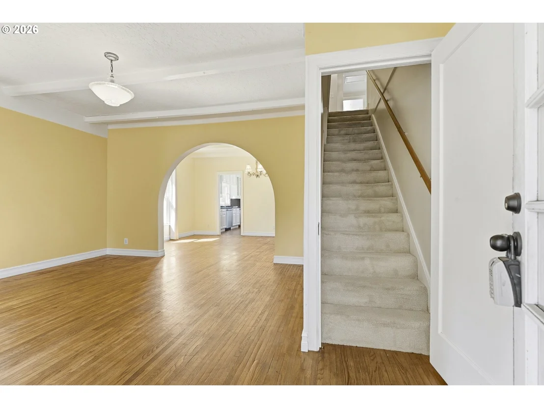 Photo of 1241 DIVISION ST