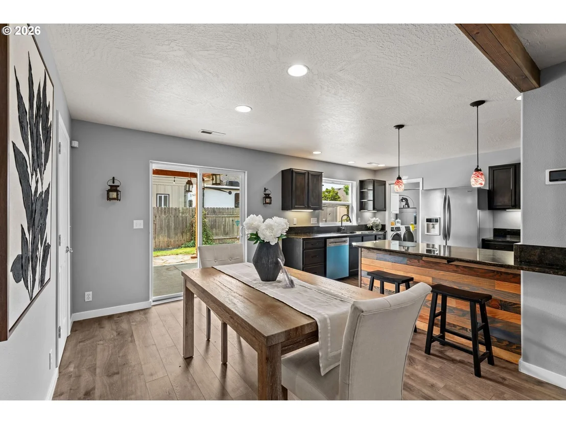 Photo of 5894 FIRESTONE DR