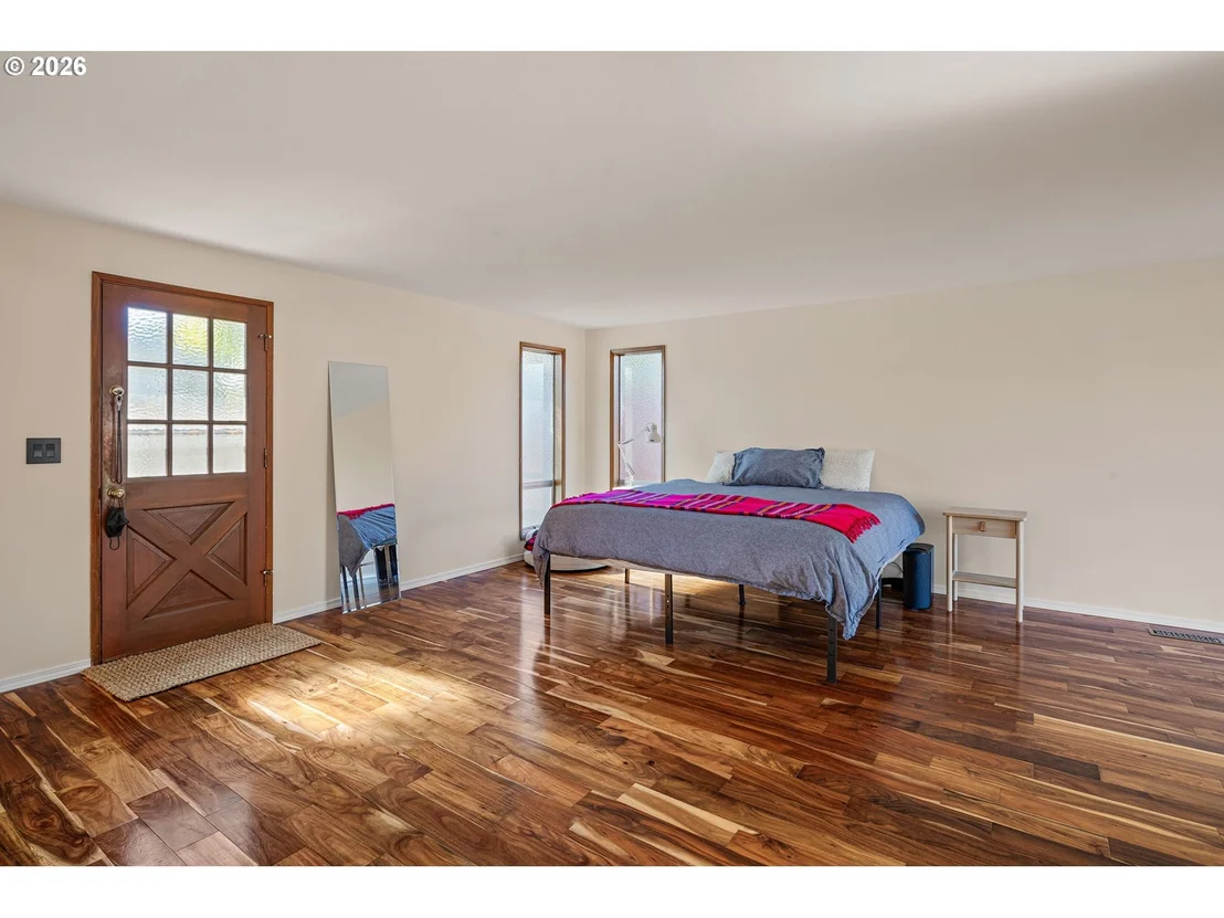 Photo of 1015 SAVILLE AVE