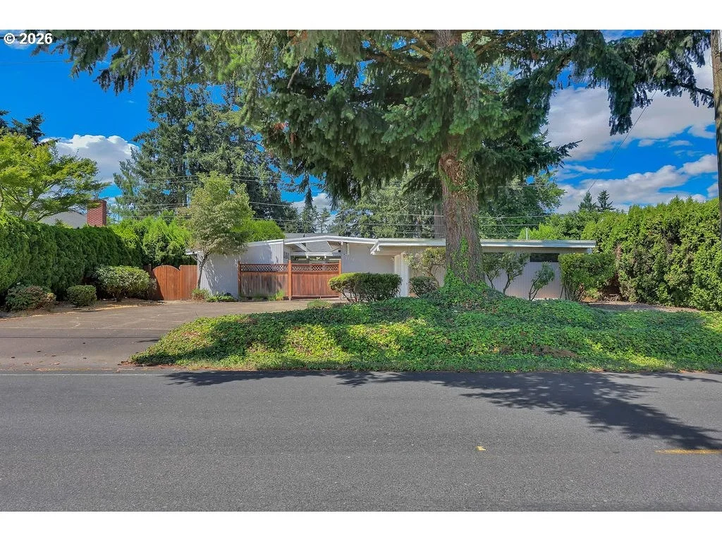Photo of 3270 GAME FARM RD