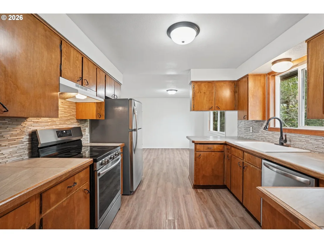 Photo of 840 OCEAN BLVD SE
