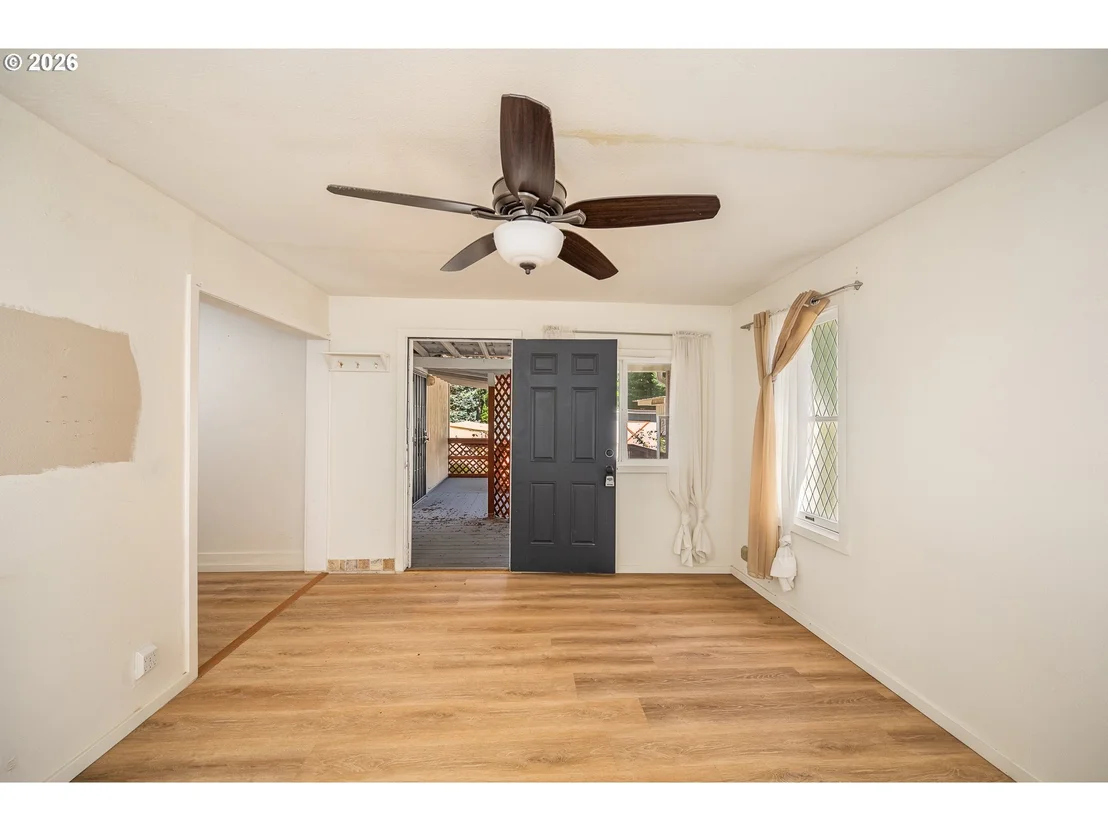 Photo of 792 CLONE AVE