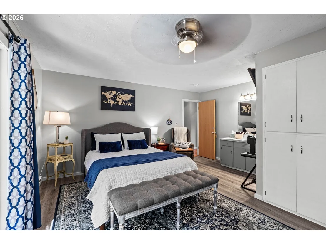 Photo of 2343 WILBUR AVE