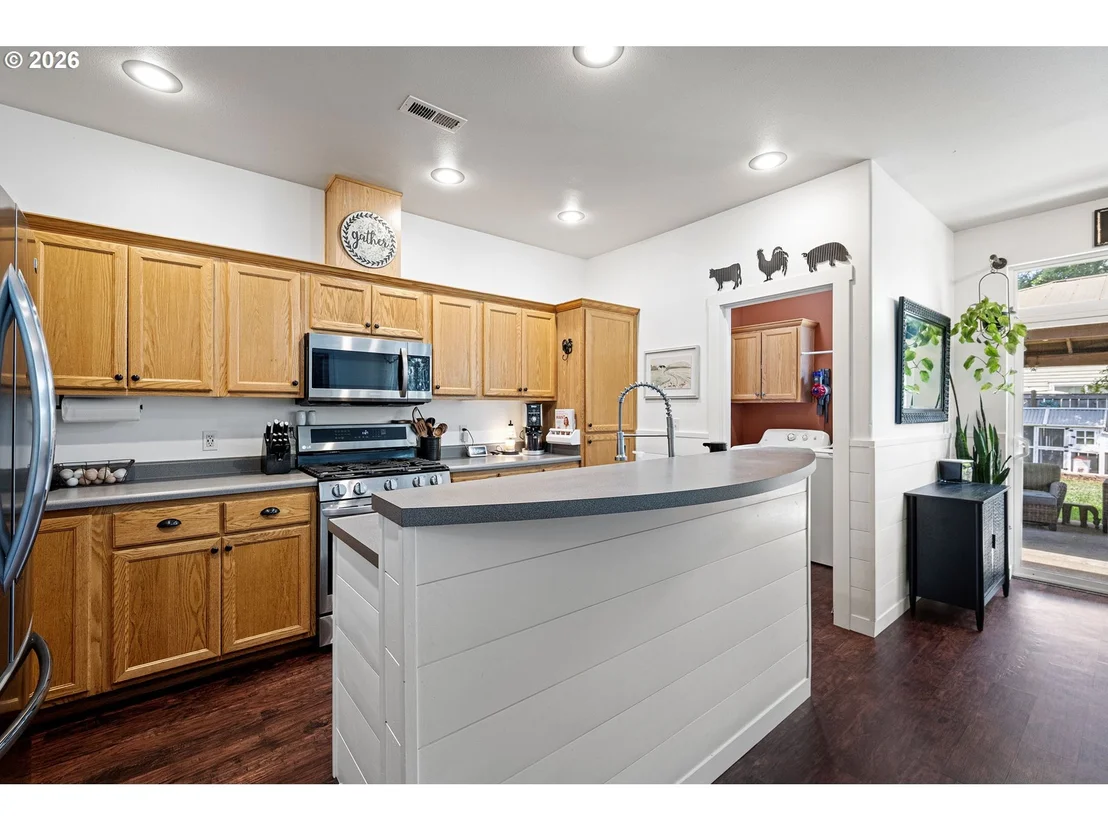 Photo of 5467 BADEN WAY