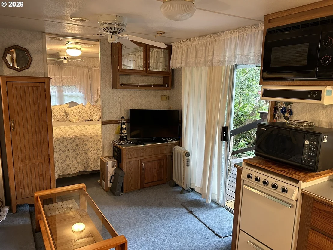Photo of 112 SAILOR LN