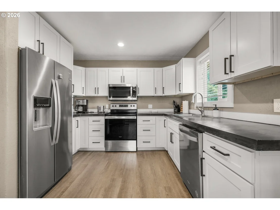 Photo of 216 TERRACE DR