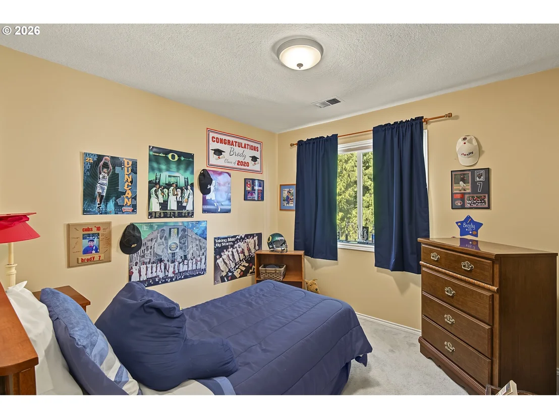 Photo of 501 NW MAWRCREST PL