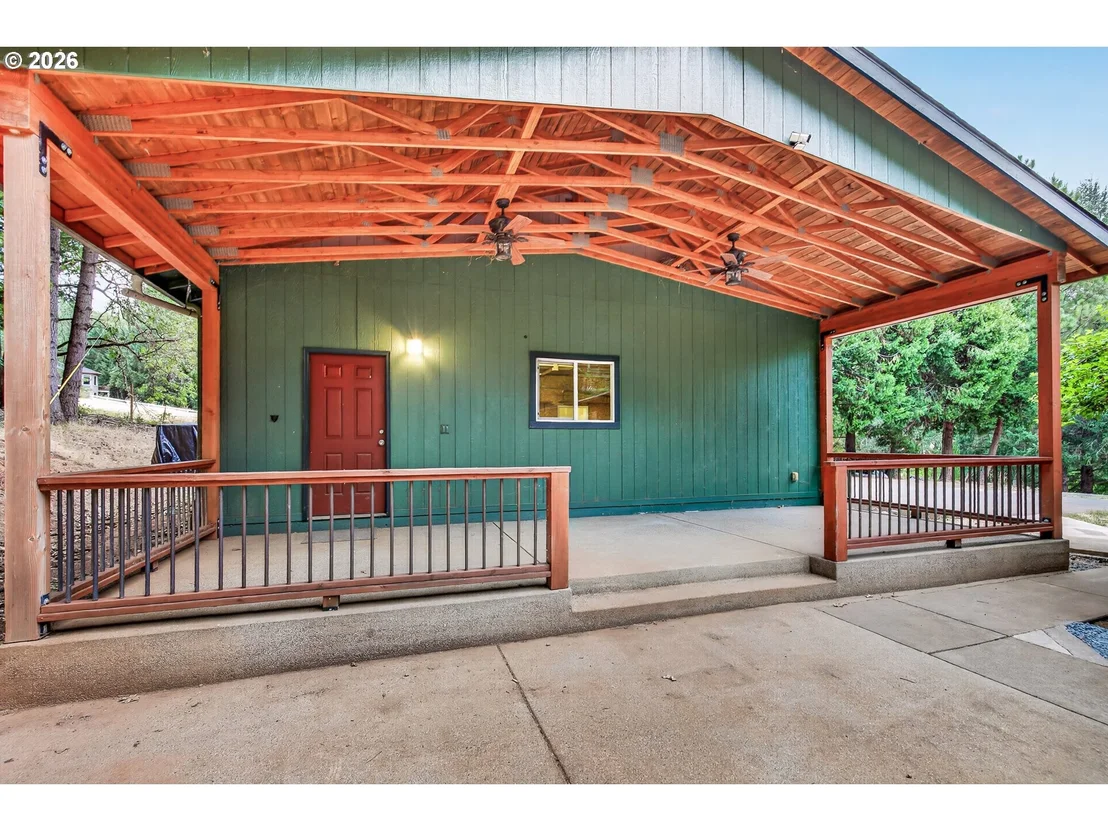 Photo of 530 INGALLS LN