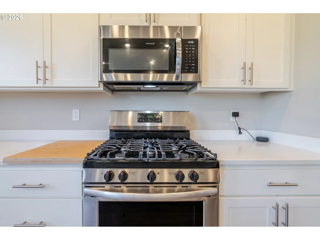 Photo of 235 WALNUT ST