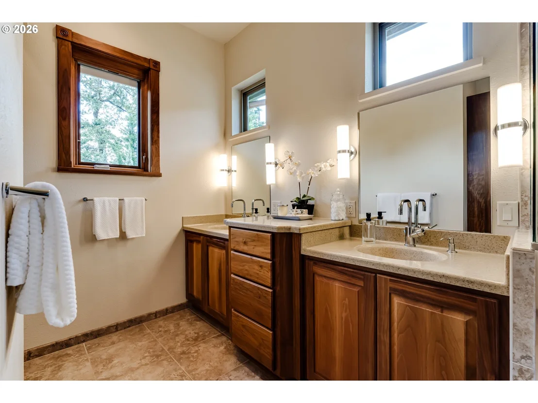 Photo of 37871 Jasper Lowell RD
