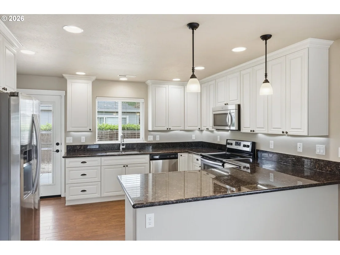 Photo of 7410 DESERT VIEW DR