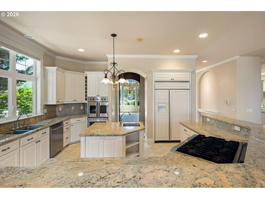 Photo of 2663 RIDGEMONT DR