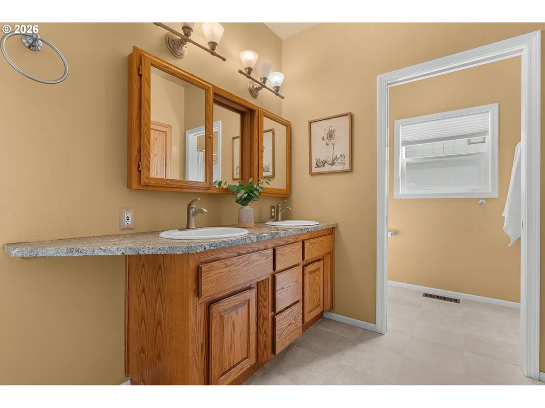 Photo of 2495 PARK FOREST DR