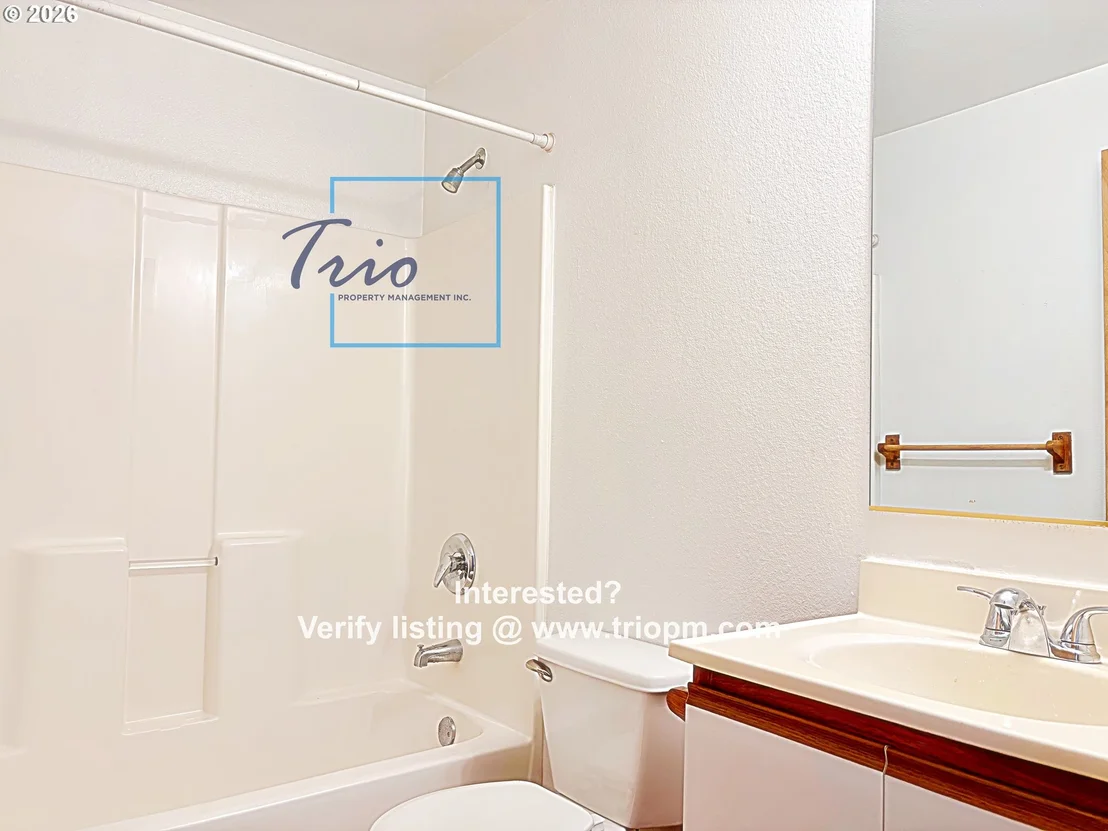 Photo of 112 LEA AVE