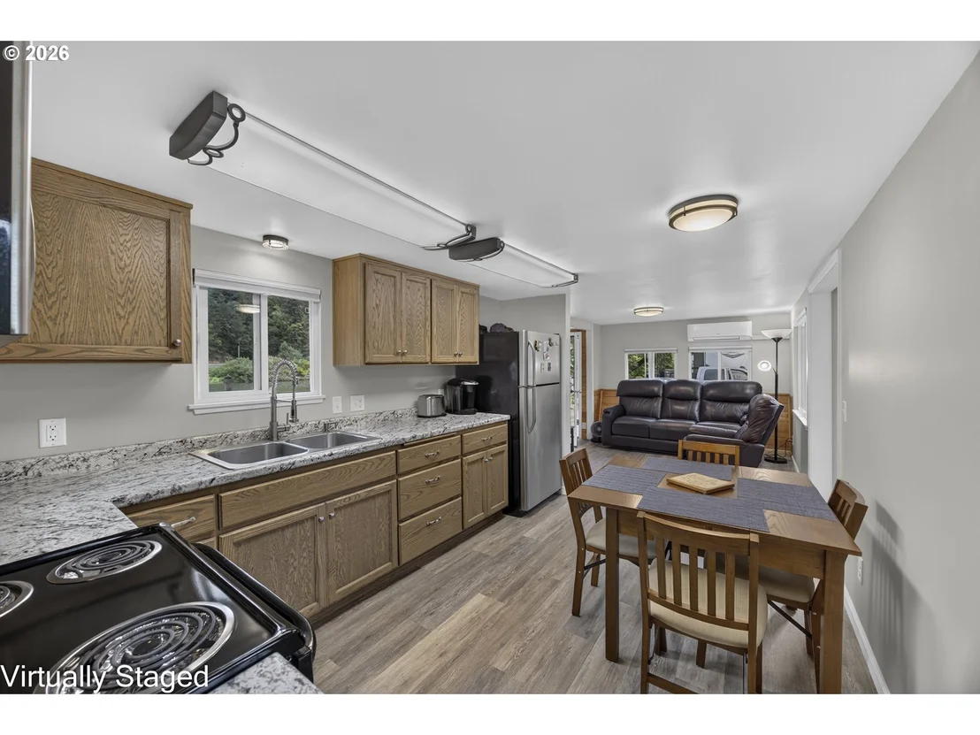 Photo of 10213 SWEET CREEK RD