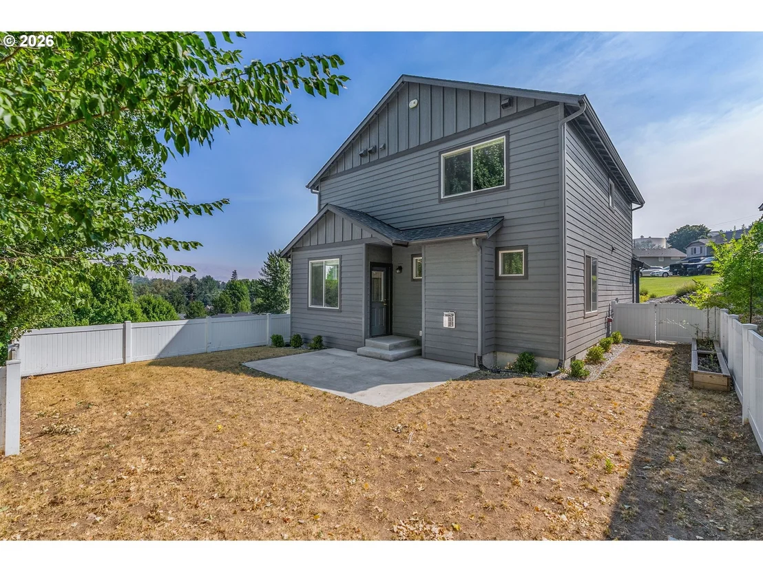 Photo of 2601 ERICKSEN WAY