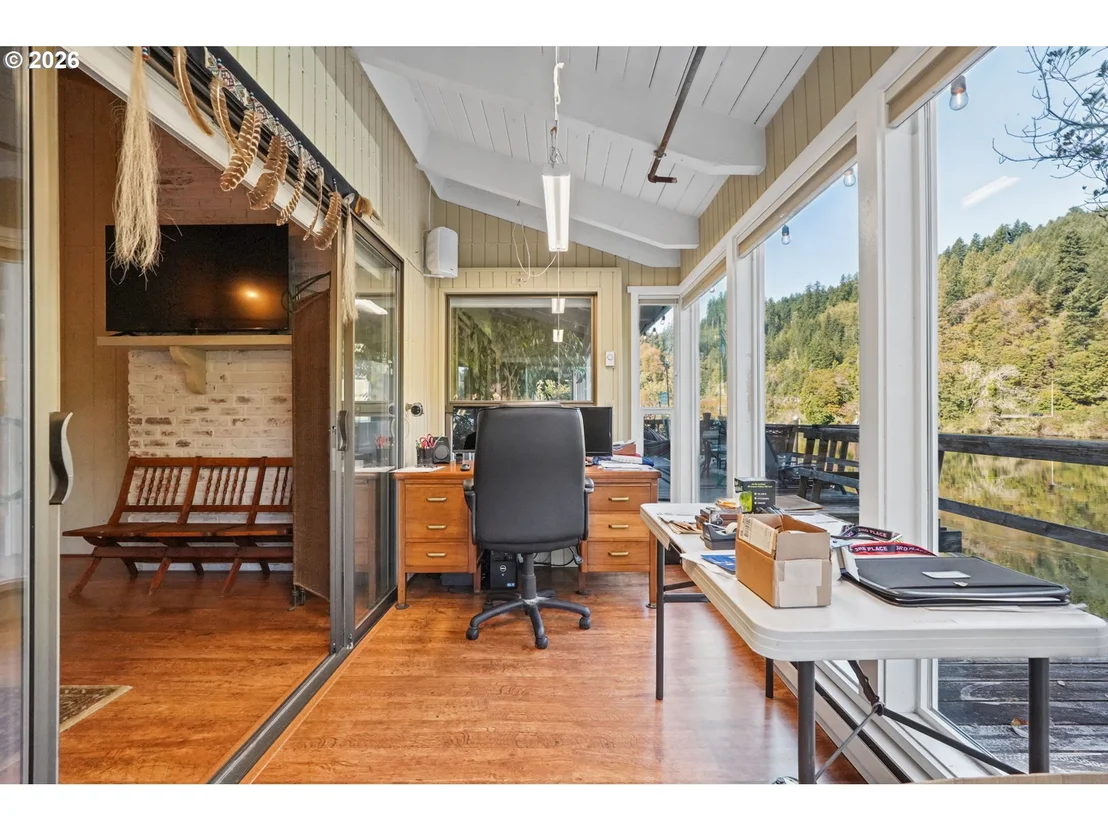 Photo of 9959 SWEET CREEK RD
