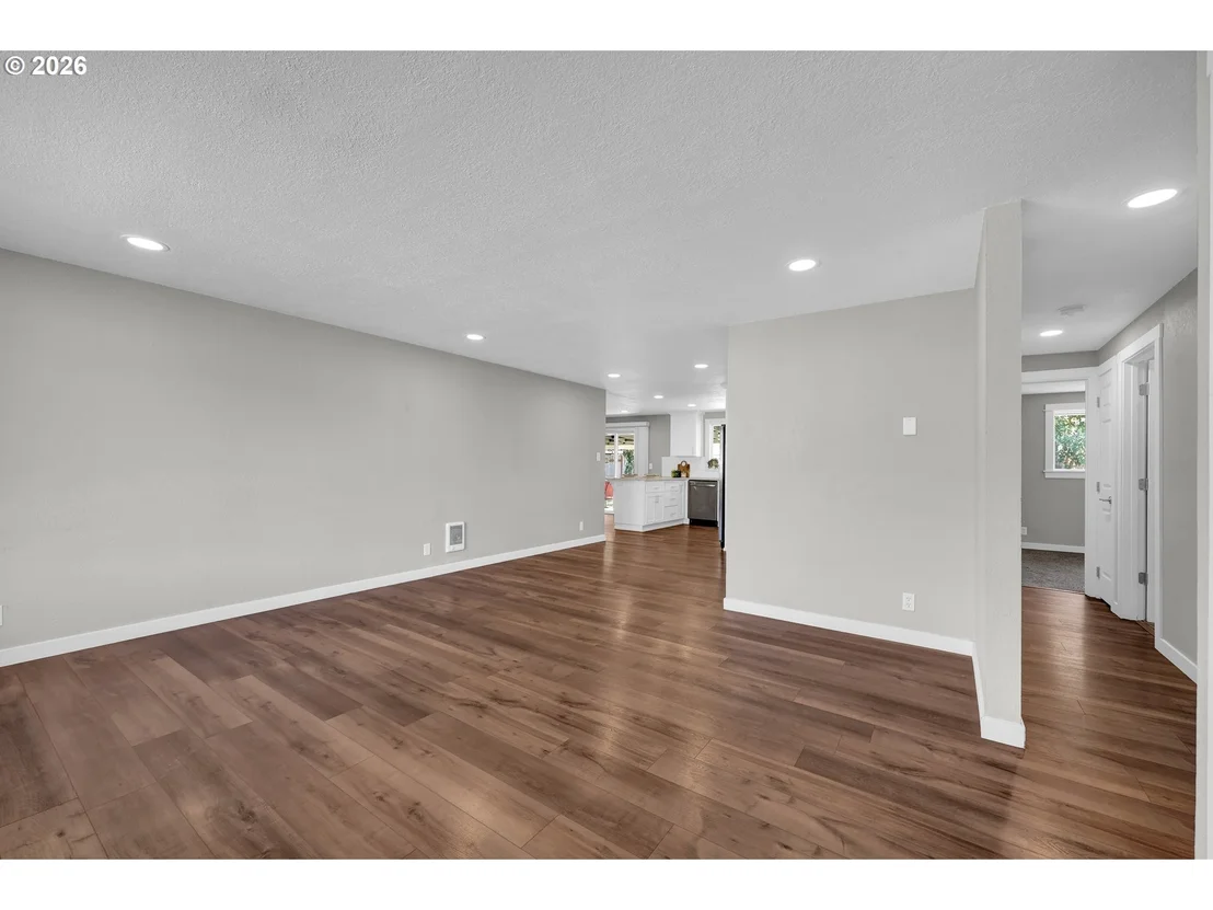 Photo of 326 38TH PL