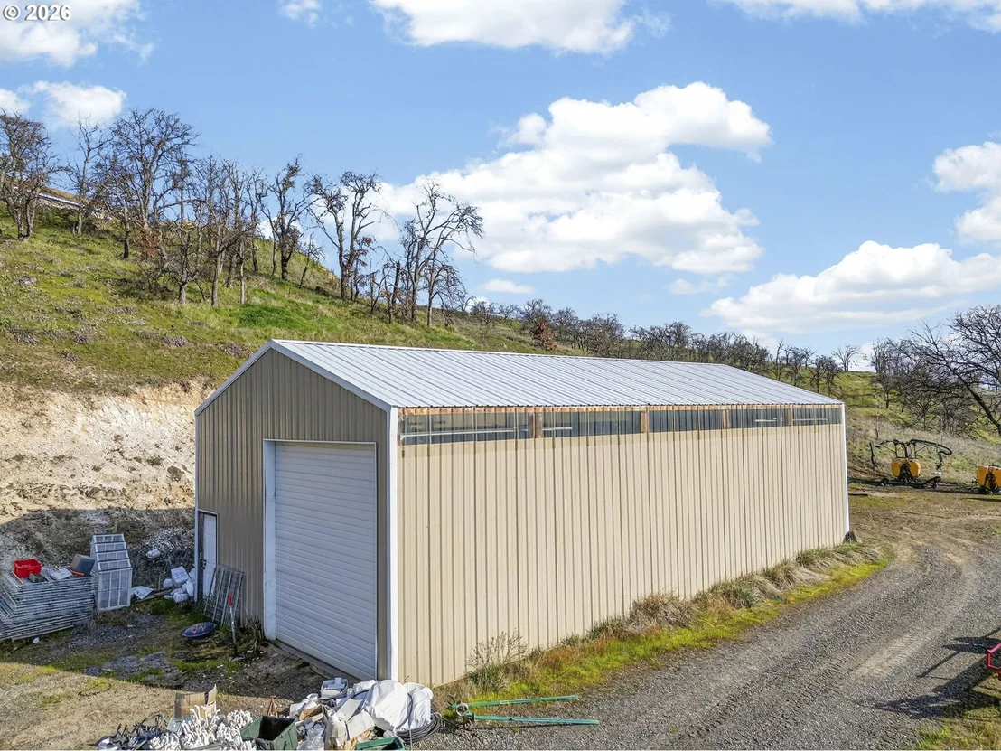 Photo of 3475 THREE MILE RD
