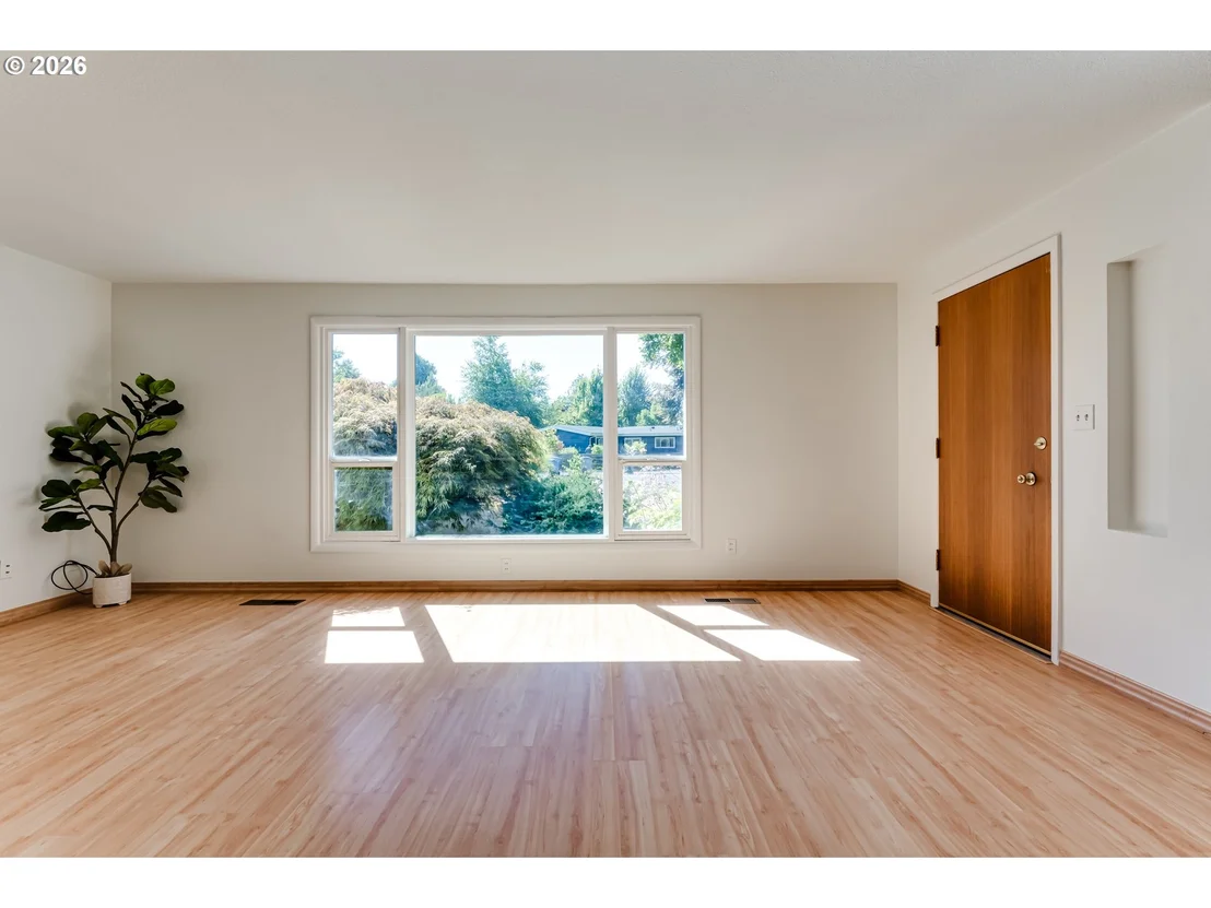 Photo of 280 REGAL CT