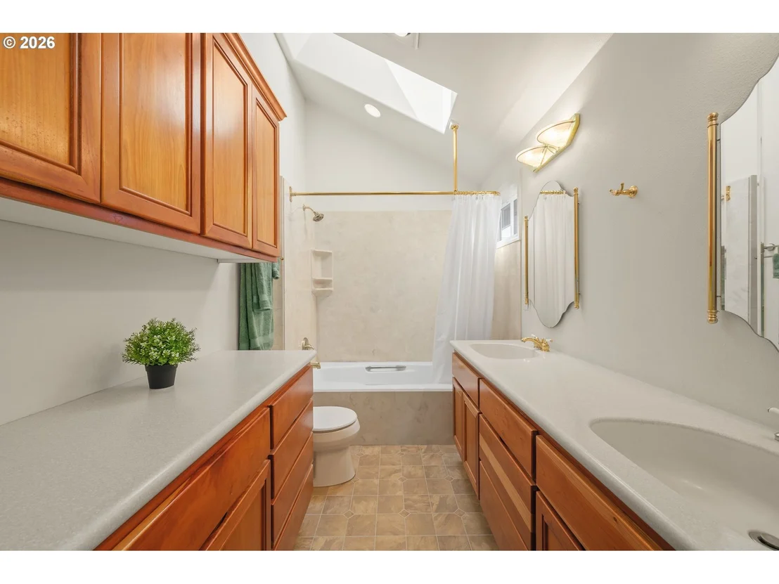 Photo of 4168 TORRINGTON AVE