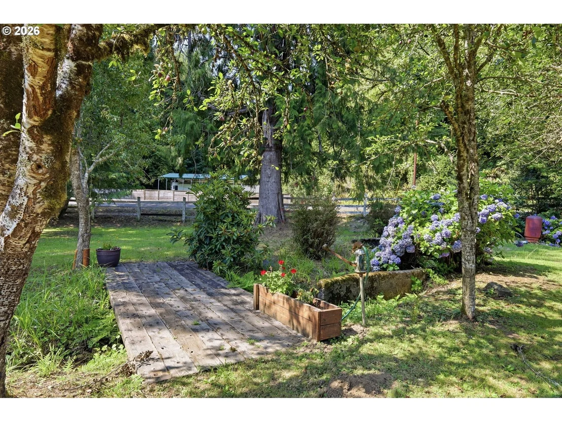 Photo of 8820 North Fork Siuslaw RD
