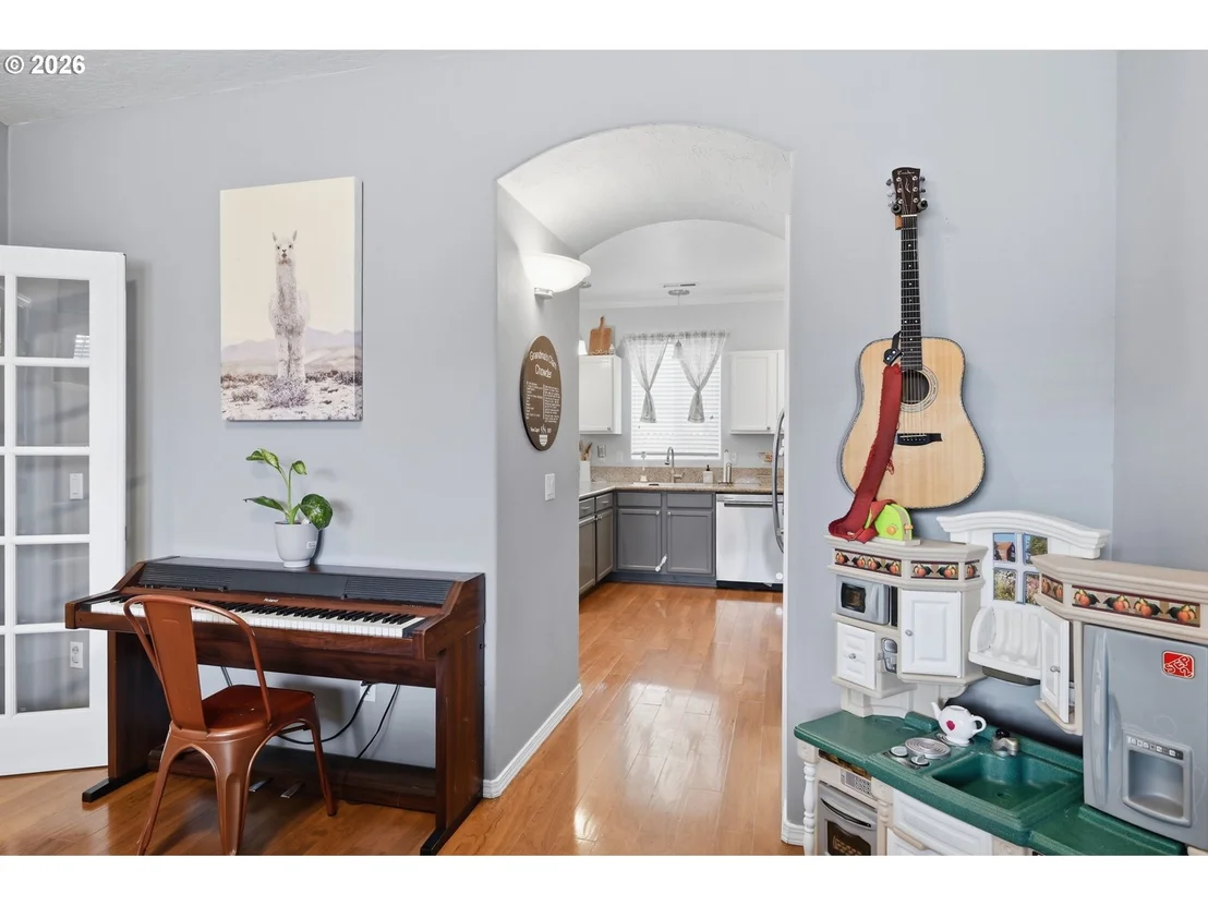 Photo of 3717 RIVIERA
