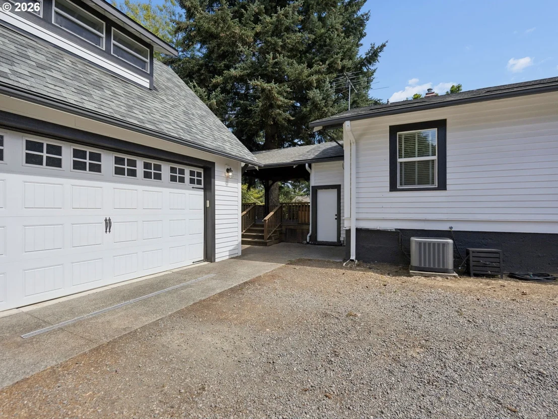 Photo of 205 NW 12TH ST