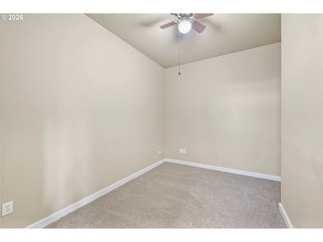 Photo of 2465 PARK VIEW DR